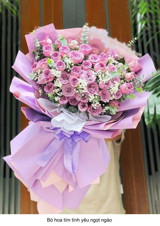 bó hoa tím ngọt ngào tặng người yêu 