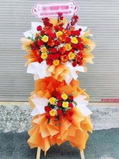 Kệ Hoa Chúc Mừng 053