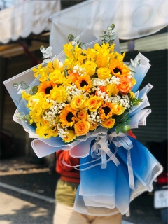 Bó Hoa Hướng Dương Sang Trọng Tặng Tốt Nghiệp