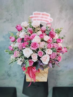 Đặt Giỏ Hoa Hồng Tốt Nghiệp