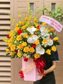 Đặt Giỏ Hoa Đẹp